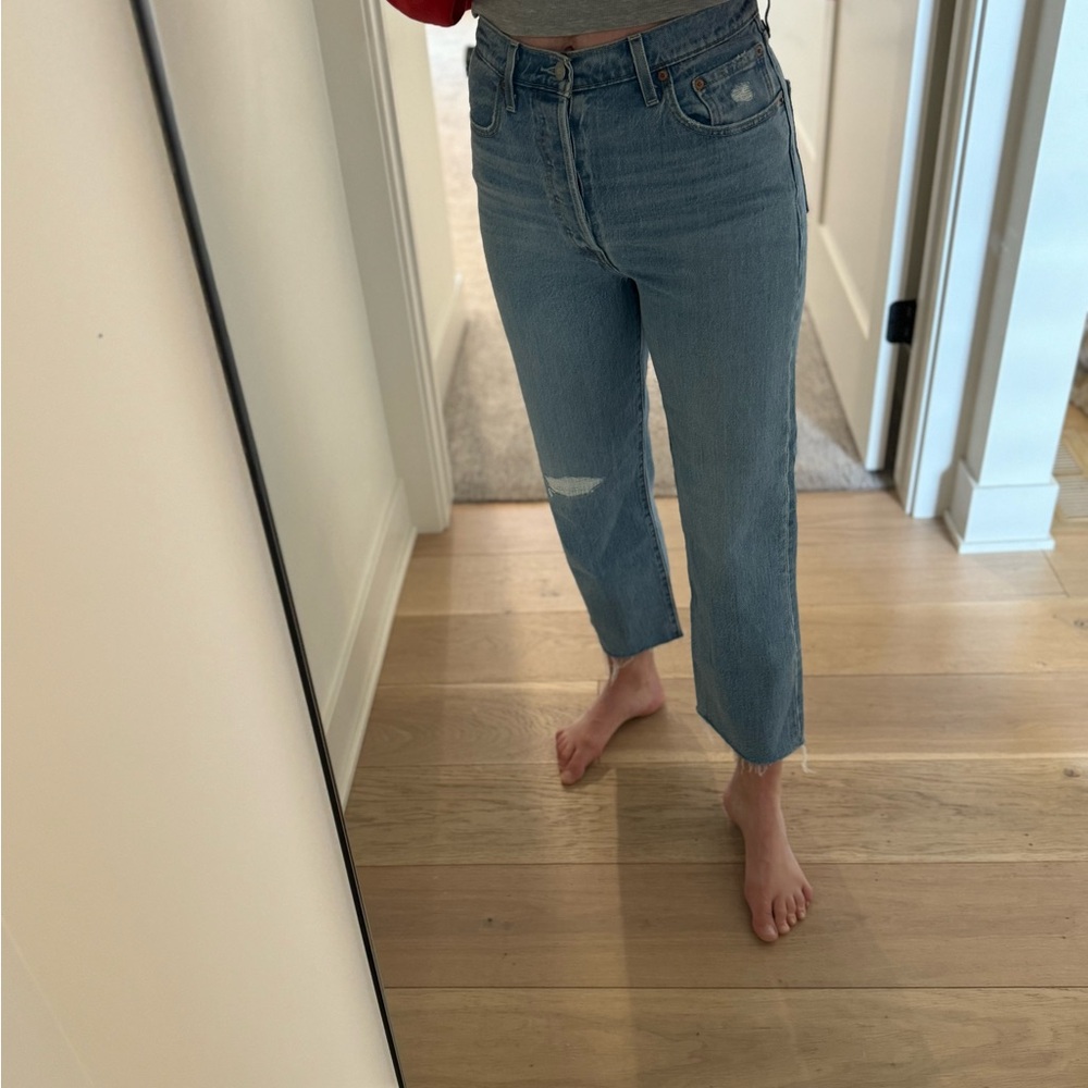Levi’s rib cage straight leg